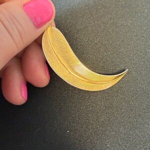 Gold Feather Brooch
